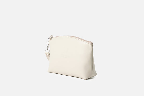 Bolsa média em pele